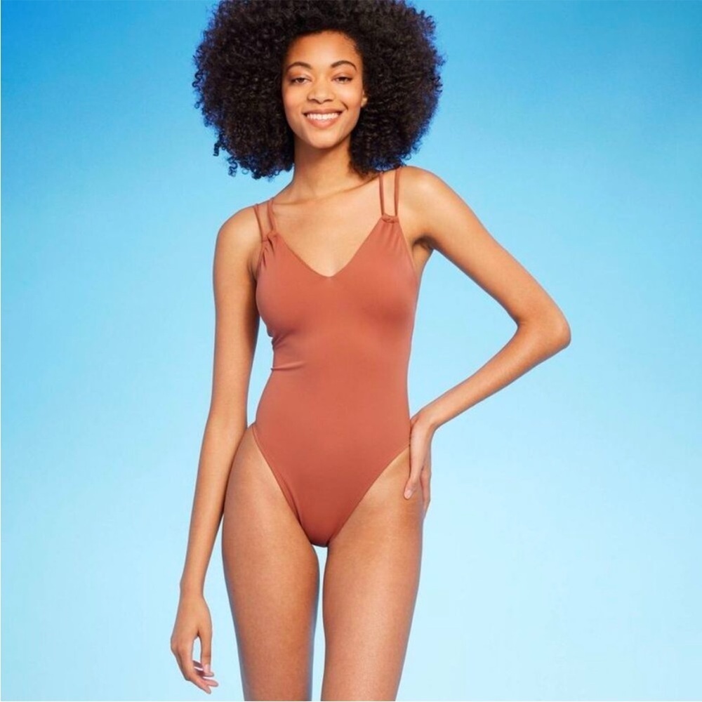 Shade & Shore Brown Tunneled Plunge One Piece Swimsuit High Leg Cheeky Medium